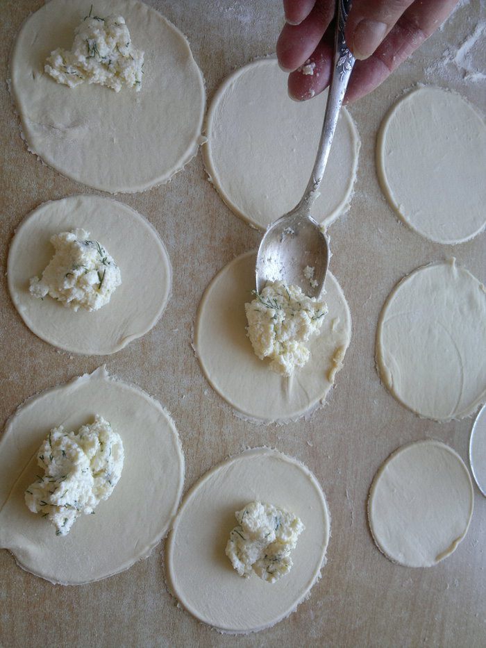 Сырные пирожочки (τυροπιτάκια)