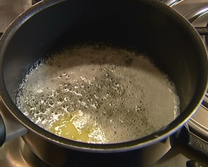 Яблочно-ореховые оладьи 