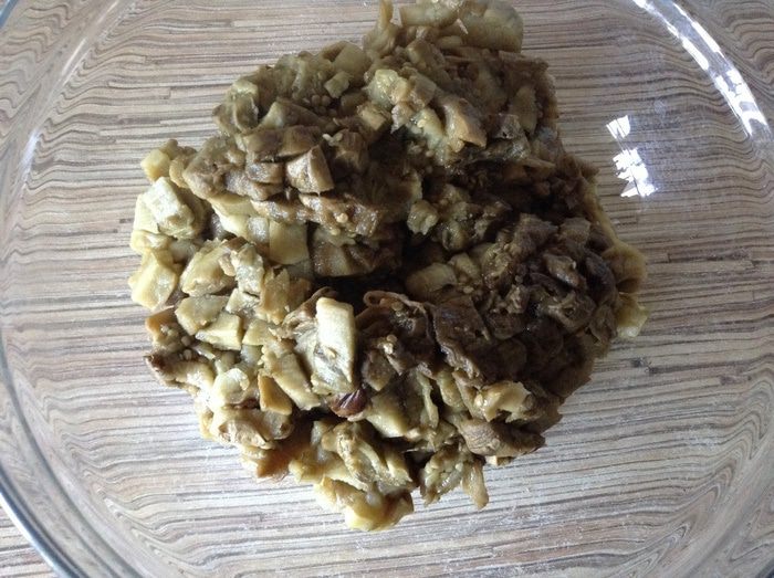 Пирог с баклажанами и адыгейским сыром