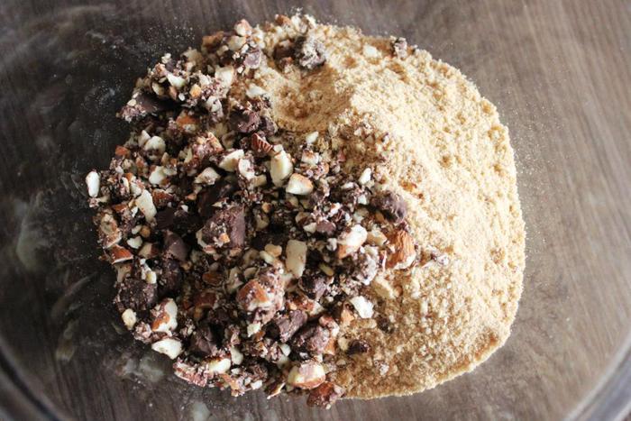 Ленивый яблочный торт