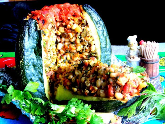 Кабачковая фаршированная &amp;quot;бомба&amp;quot;