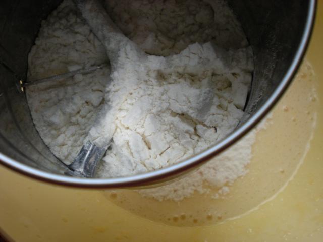 Торт &amp;#39;&amp;#39;Десертная Роза&amp;#39;&amp;#39; с засахаренными цветами