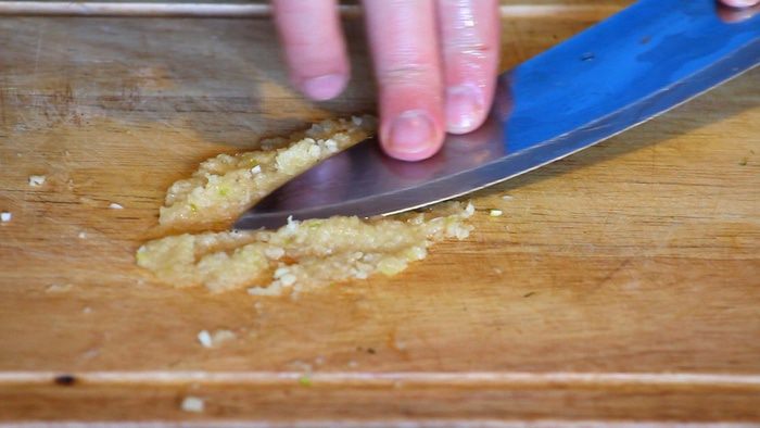 Рыбные пончики из трески