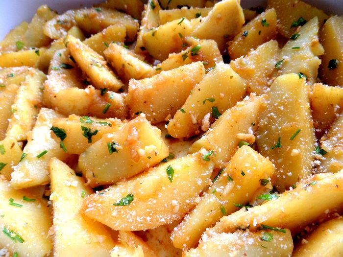 Запеченный картофель со специями