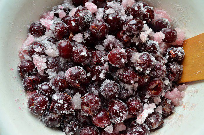 Шоколадно-вишневое варенье