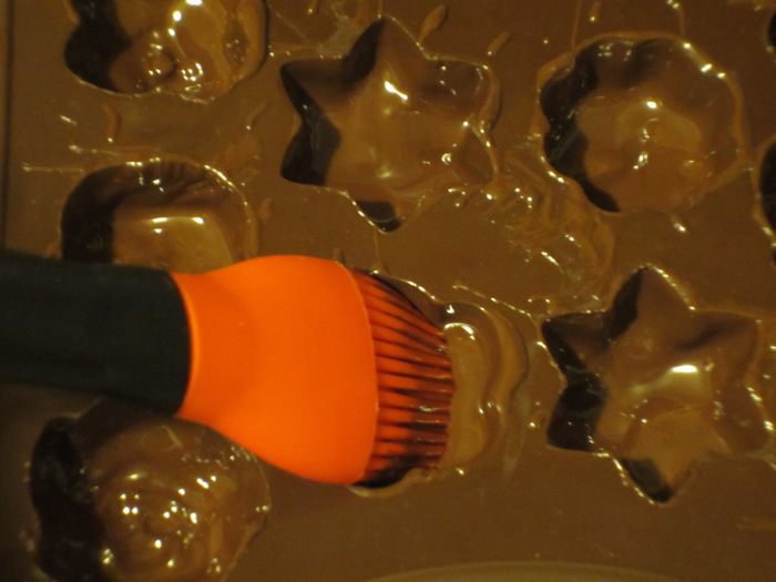 Шоколадные конфеты с кофейной начинкой