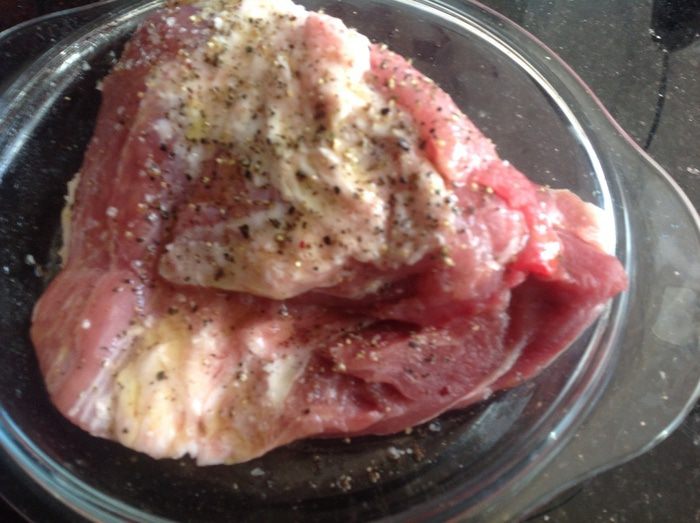 Свинина с тыквой и пряными травами