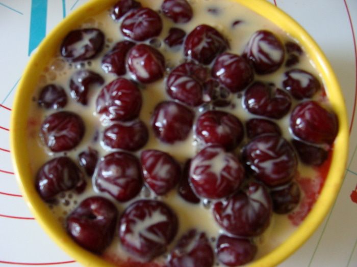 Торт &amp;quot;Вишенка в снегу&amp;quot; для Натальи Дерий