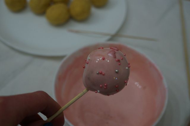 Пирожные &amp;quot;Розовые Кейк Попсы&amp;quot;