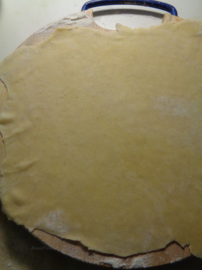 Фаршированные груши в воздушном тесте