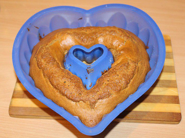 Карамельный кекс с  глазурью