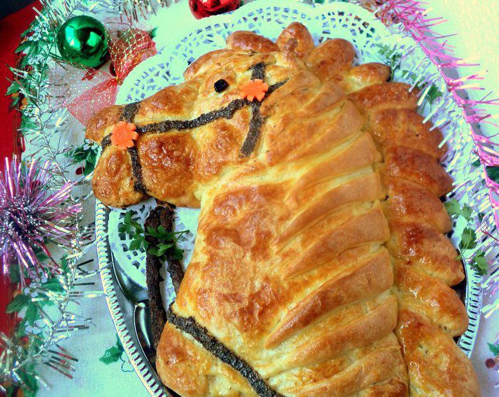 Пирог-кулебяка «Лошадка»