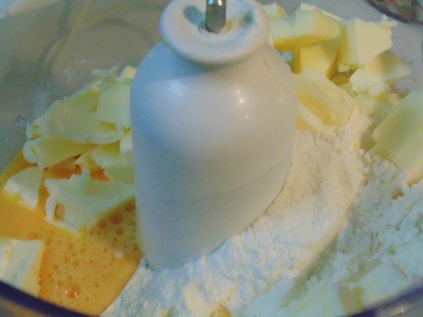 Печенье из песочно-дрожжевого теста