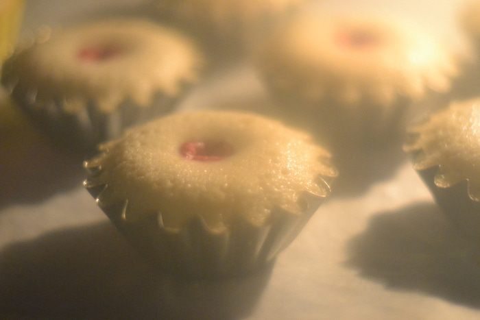 Миндальное пирожное &amp;quot;Финансье&amp;quot; с сюрпризом