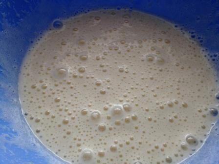 Пирог с киви со сметанной заливкой