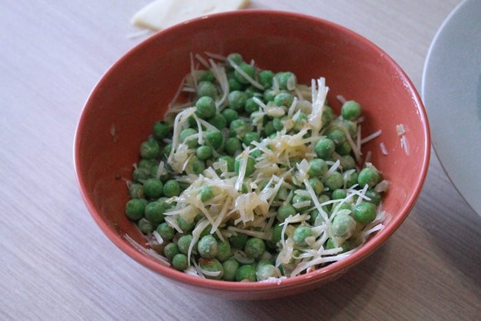 Зразы щучьи с зеленым горошком