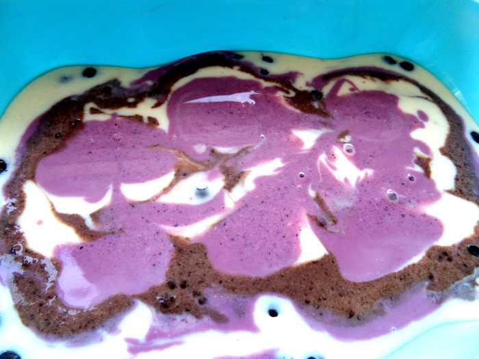 Разноцветное молочно-ягодное желе