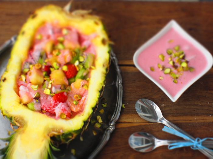 Фруктовый салат &amp;quot;Мачедония&amp;quot; с клубничным соусом