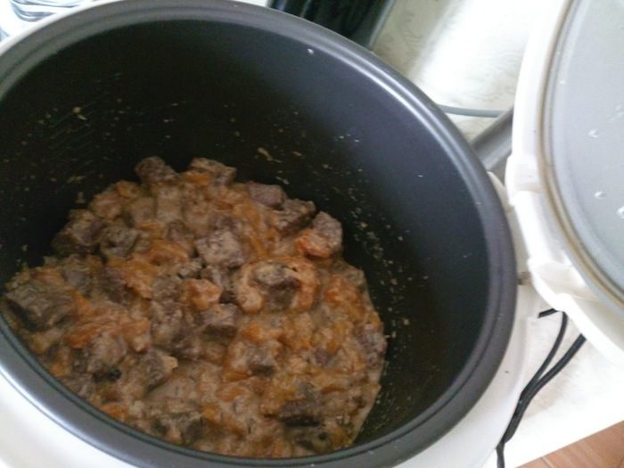 Телятина с курагой