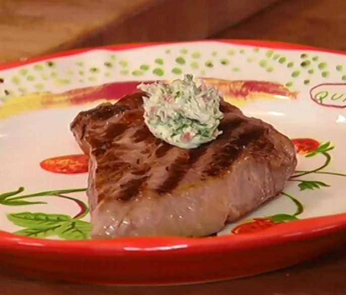 Бифштекс с анчоусным маслом 