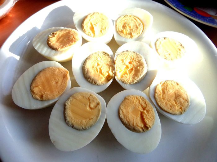 Яйца в легком маринаде