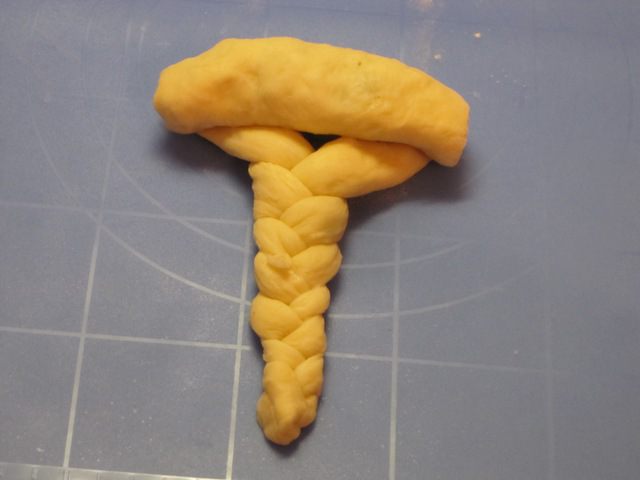 Булочки с начинкой из чернослива и яблок