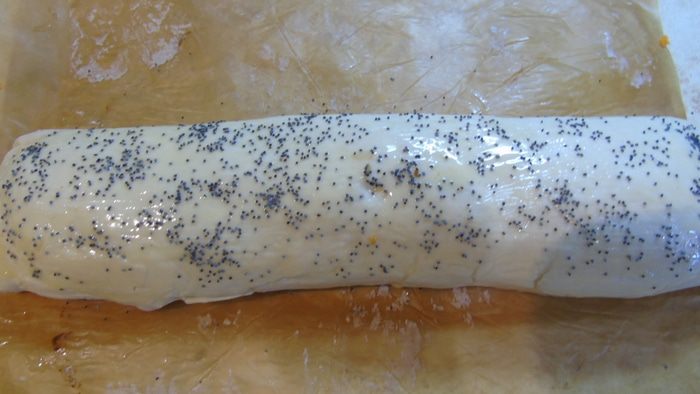 Рулет с тыквой и маком