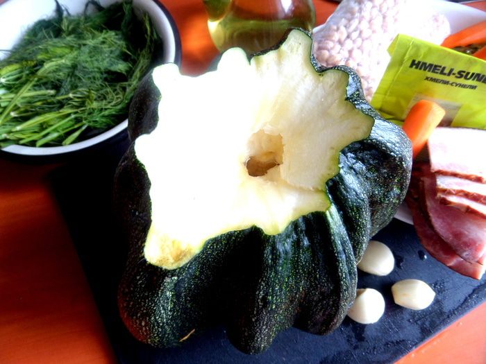 Кабачковая фаршированная &amp;quot;бомба&amp;quot;