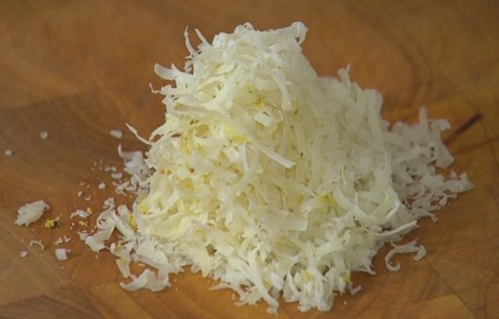 Спагетти карбонара с желтками пашот