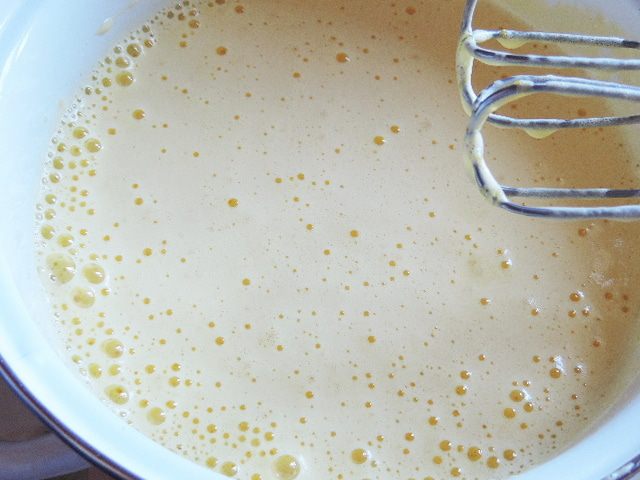 Изумительный белый бисквит