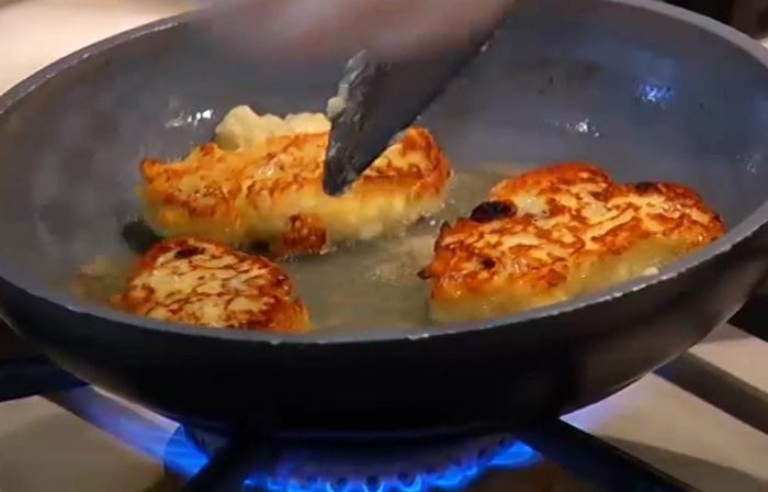 Сырники с рисом и изюмом 