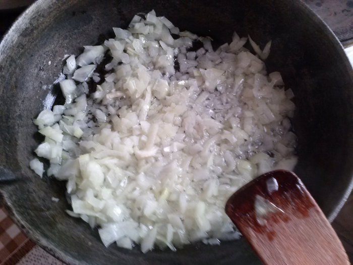 Перец, фаршированный сельдереем