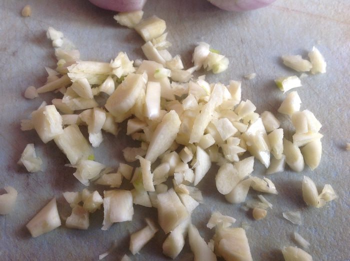 Утиные ножки, запеченные с овощами