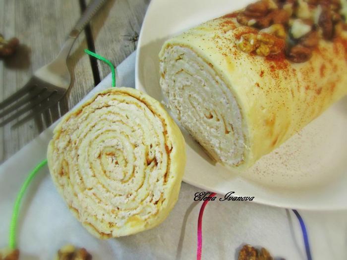 Праздничный сырный рулет с курицей