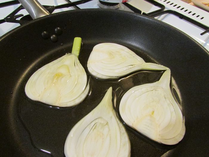 Салат с жареным фенхелем и грейпфрутом