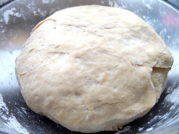 Мини-пирожки с капустой, сельдереем, шпинатом и сыром