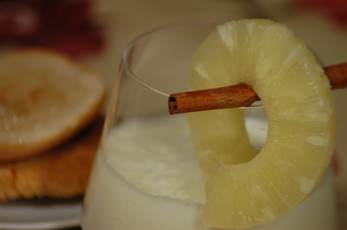 Ананасово -  кокосовый коктейль  