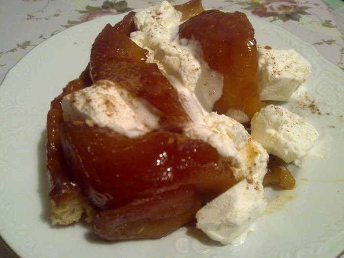 Яблочный пирог Tarte Tatin aux pommes