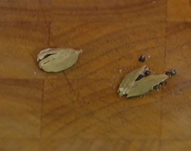 Маффины с кабачком, кардамоном и лаймом 