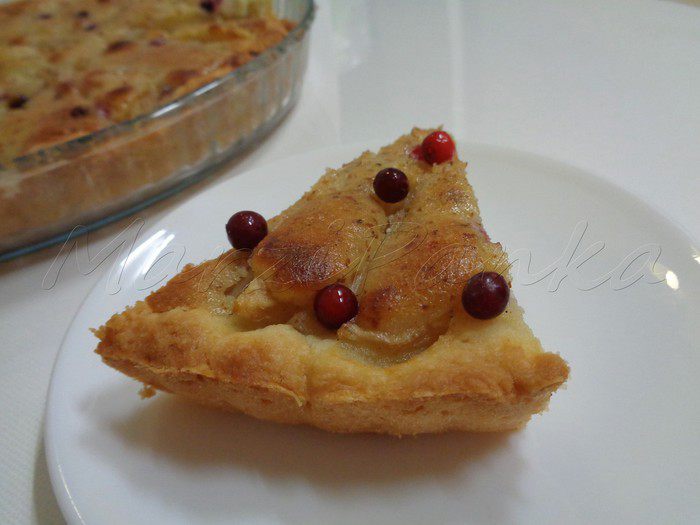 Грушевый тарт под миндально-ванильным кремом