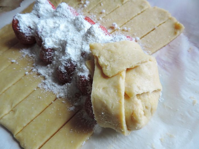 Клубничная плетенка