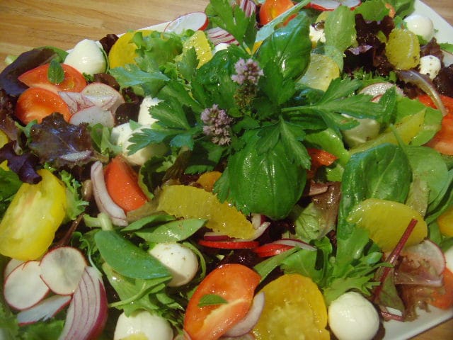 Яркий летний салат