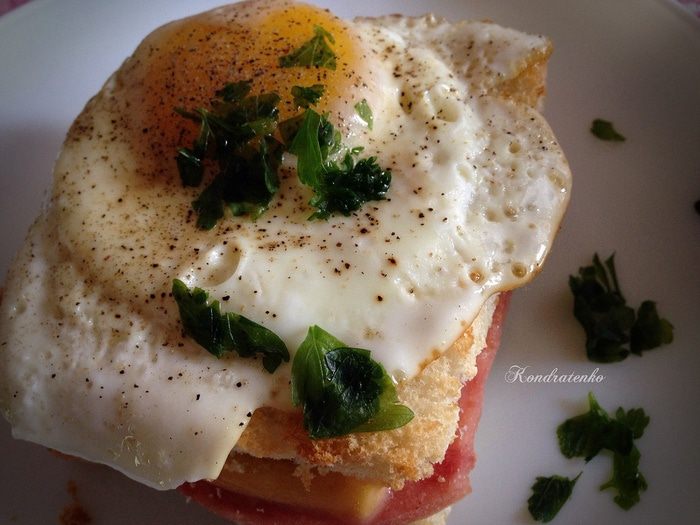 Французкий бутерброд &amp;quot;Крок-мадам&amp;quot;