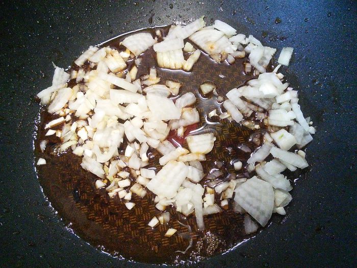 Паэлья с курицей и морепродуктами 