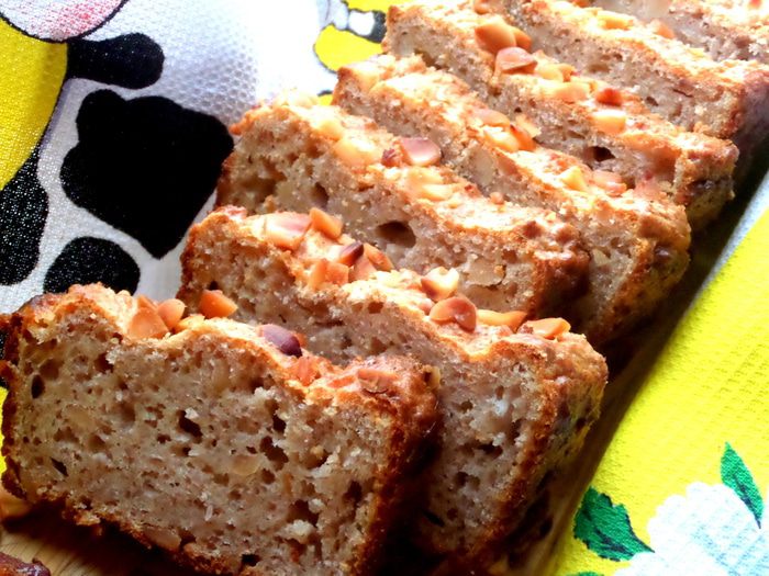 Орехово-гречневый хлеб-кекс