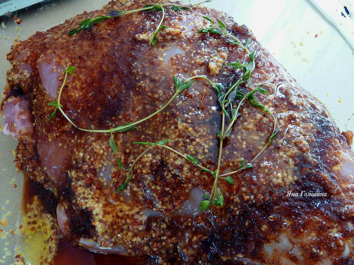 Индюшиная грудка, запеченная в горчице 