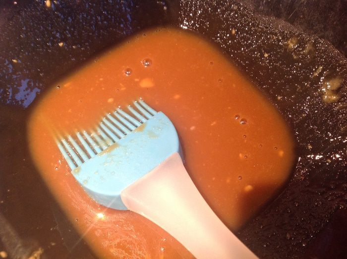 Курица запеченная со сливами