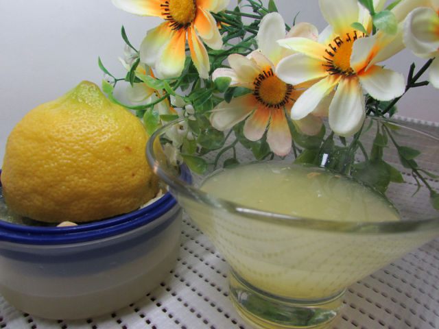 Лимонад из сладкого перца с базиликом