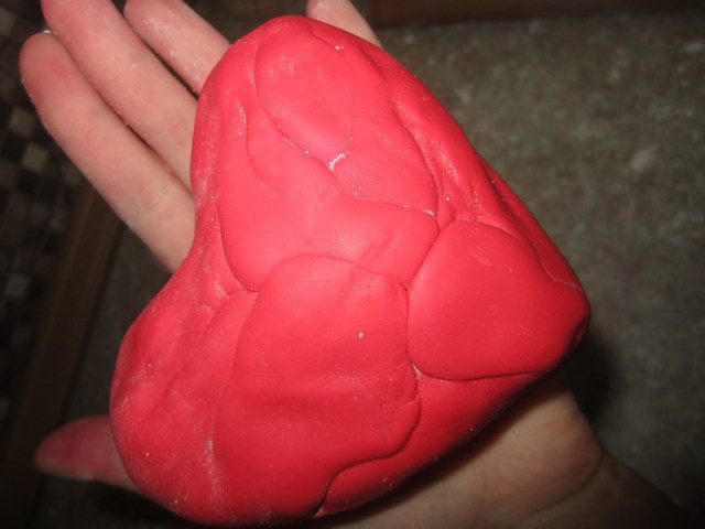 Серце из мастики  МК.