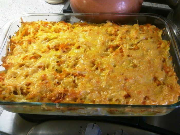 Кальмары, запеченные с картофелем под сырной корочкой